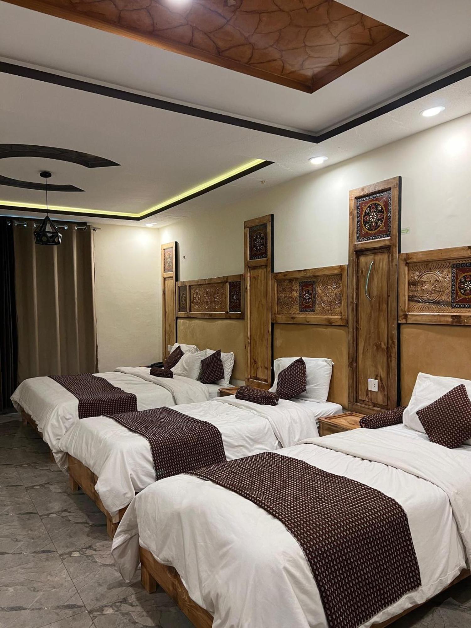 Hotel Birmingham Palace Kalam By Khan Familia Ngoại thất bức ảnh